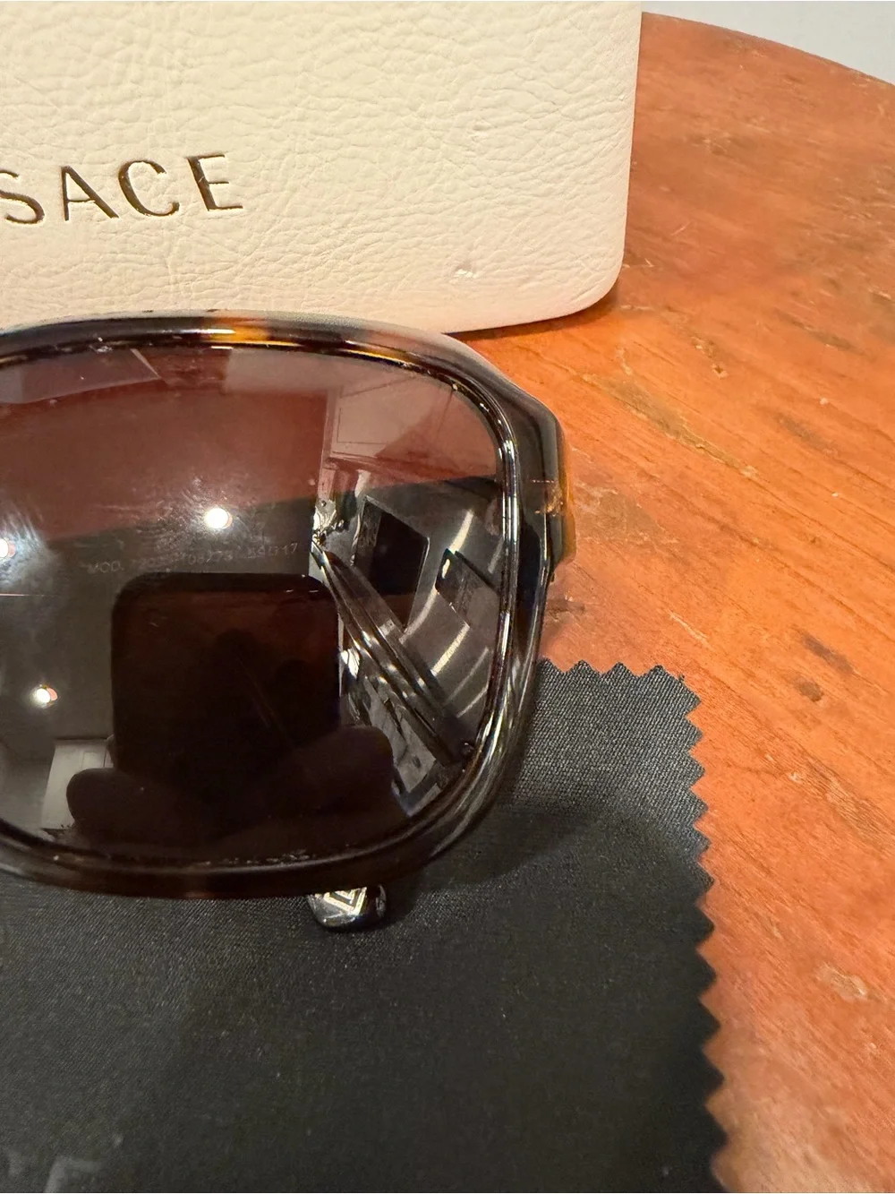 VERSACE 4207 108/73 Sunglasses Tortoise Dark Havana Greek Key w/ Case & Cloth